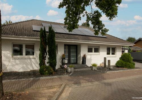 Straßenansicht