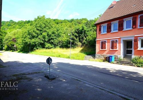 EFH oder Doppelhaus!