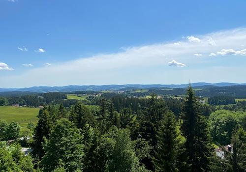 Von Morgens bis Abends stets einen sonnigen Weitblick über die Landschaft