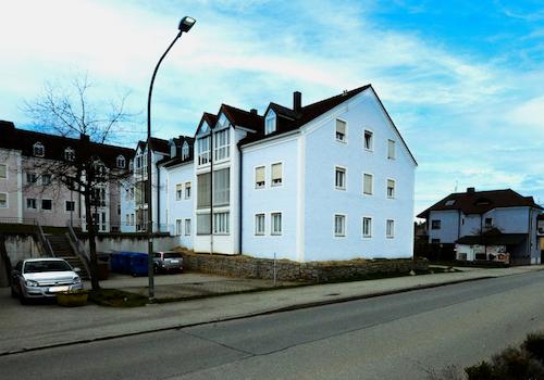 Die Ansicht auf das Haus aus südöstlicher Richtung