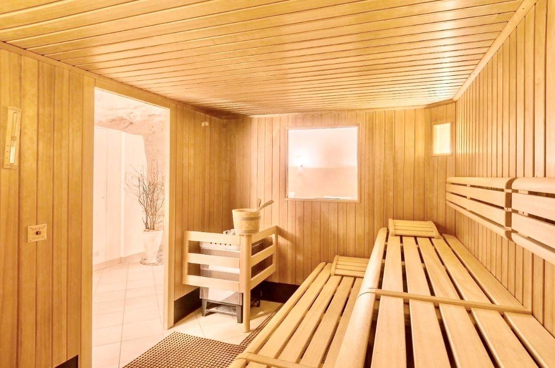 UG Finnische oder Bio Sauna