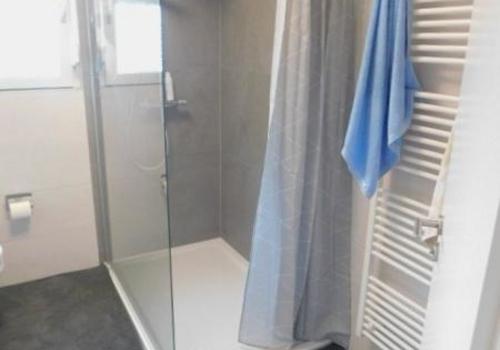 BB17 stufenlose Dusche