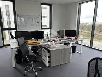 Büro 1