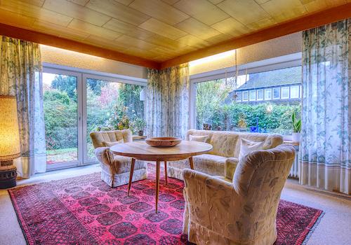 Mit Zugang zum Garten