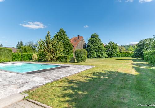 Blick über das Grundstück