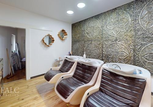 Vorderhaus - EG Friseursalon