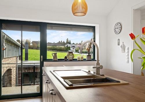 8 4OG_WHG_Kueche2_Nebengebäude