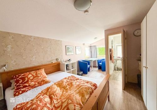 Ferienwohnung mit Badezimmer