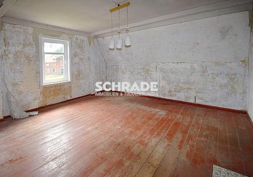 ...auch oben hell und geräumig