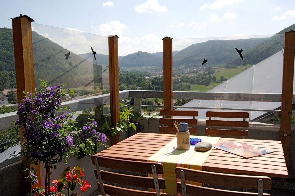 Haupthaus Terrassehoehenblick Terasse2