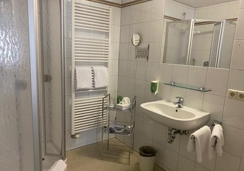 Beispiel Badezimmer Haupthaus