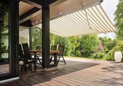 Überdachte Terrasse