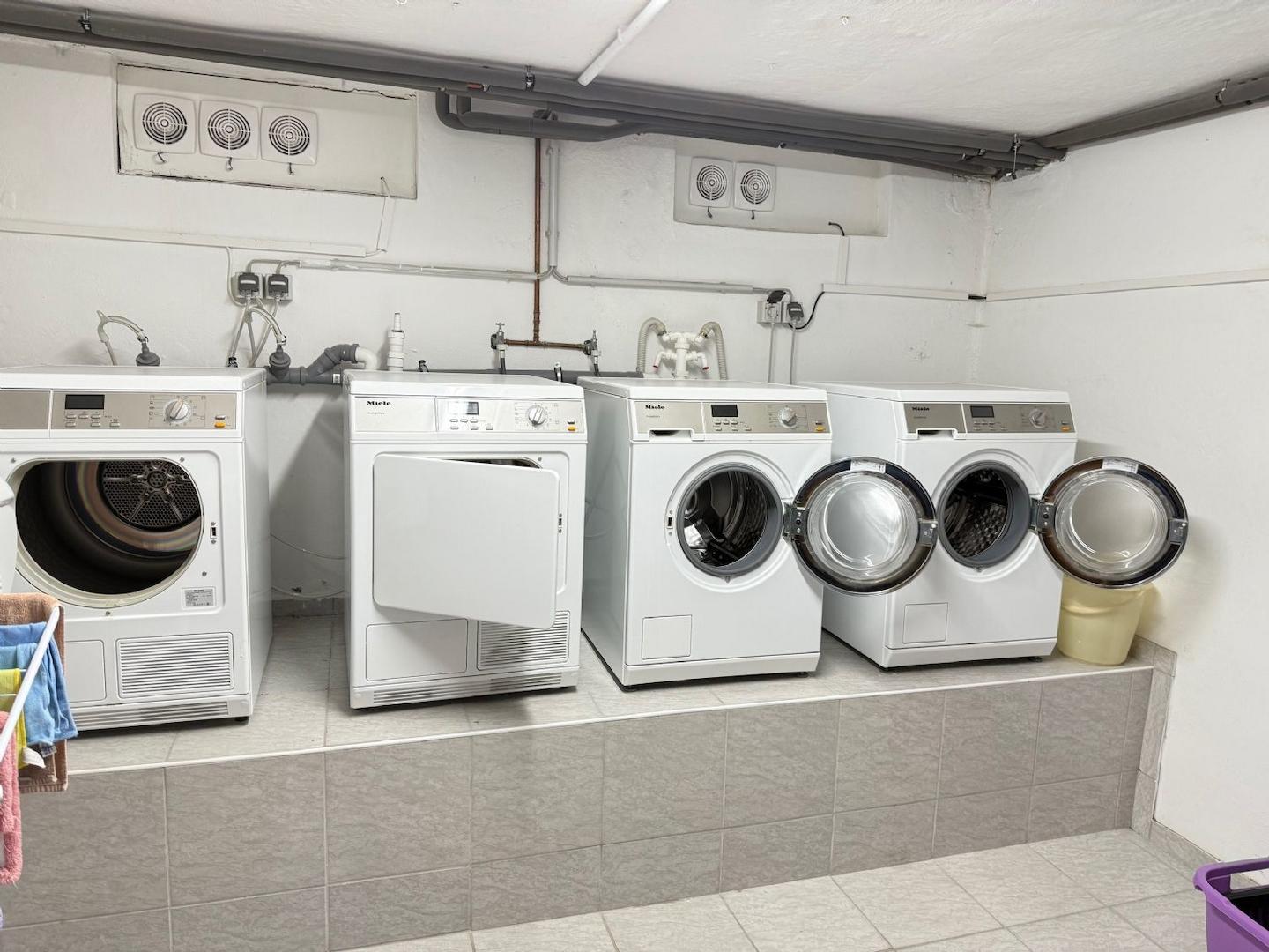 Waschküche Keller