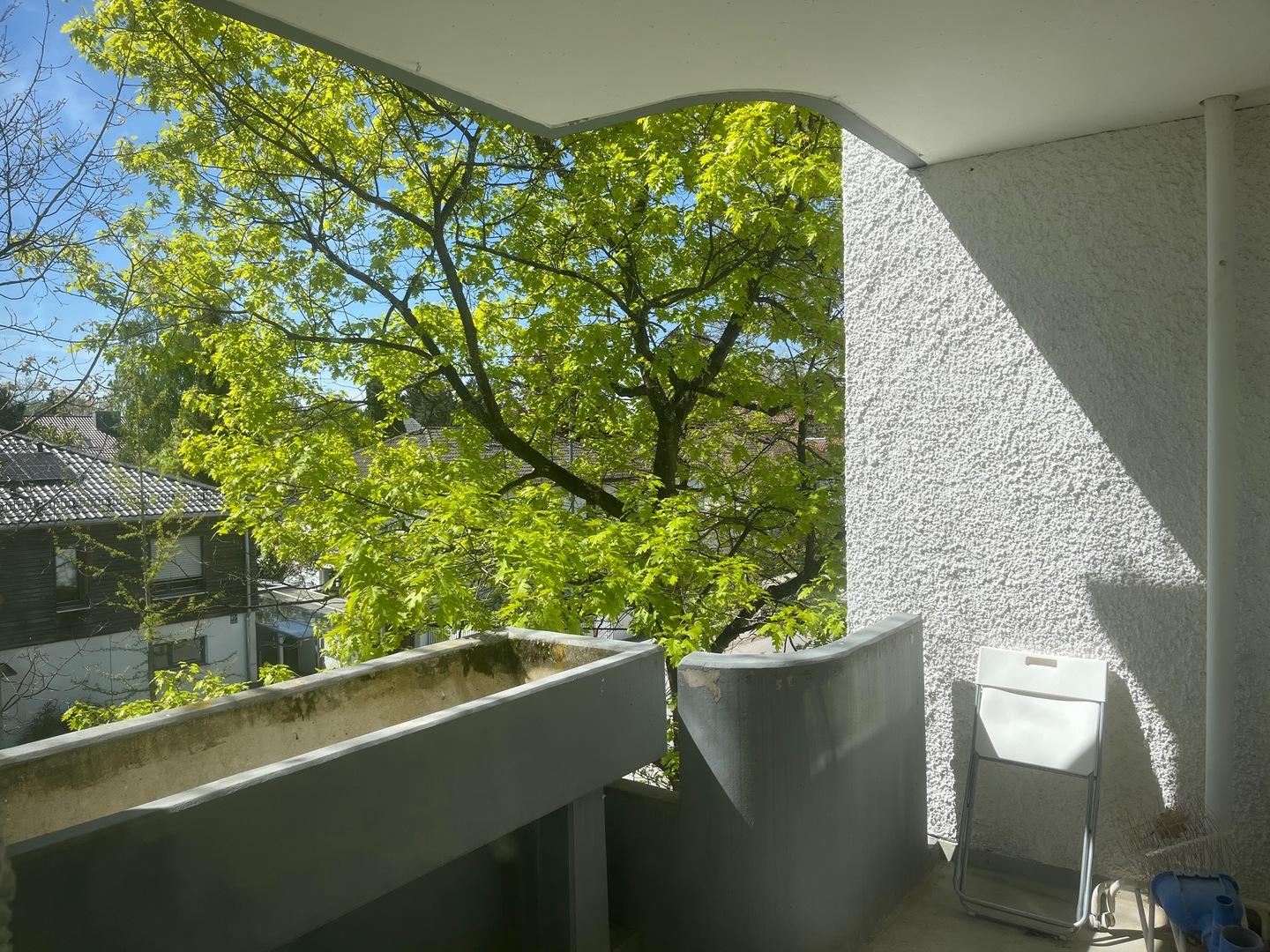Balkon groß