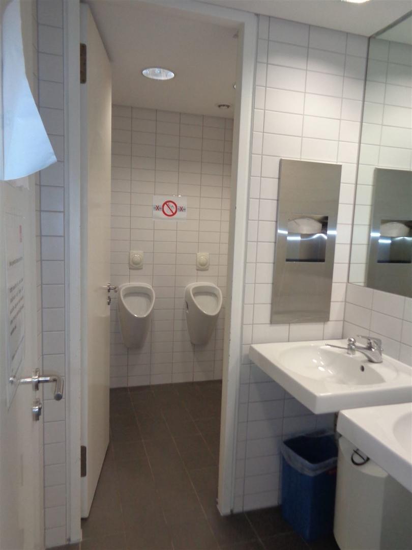 WC Bereich Herren
