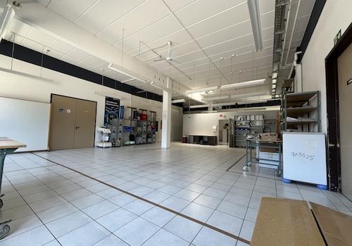 Wareneingang und Verpackung 2