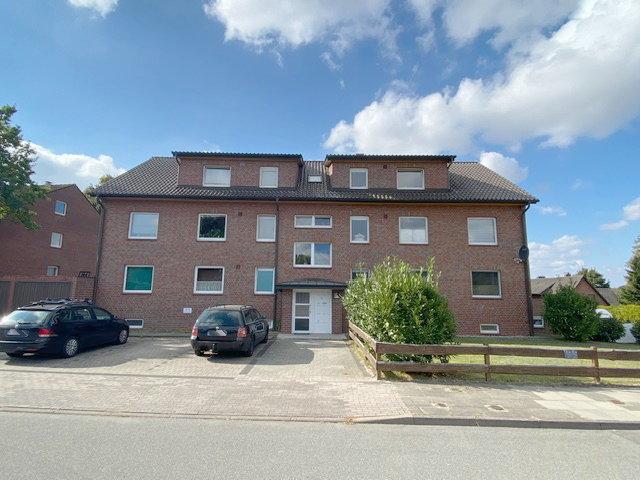 Blick auf hochwertiges MFH mit 9 Mieteinheiten