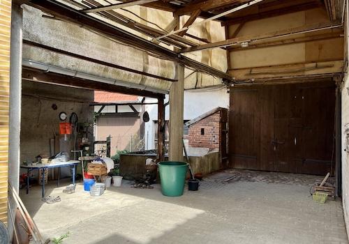 Innenhof + Zugang Scheune