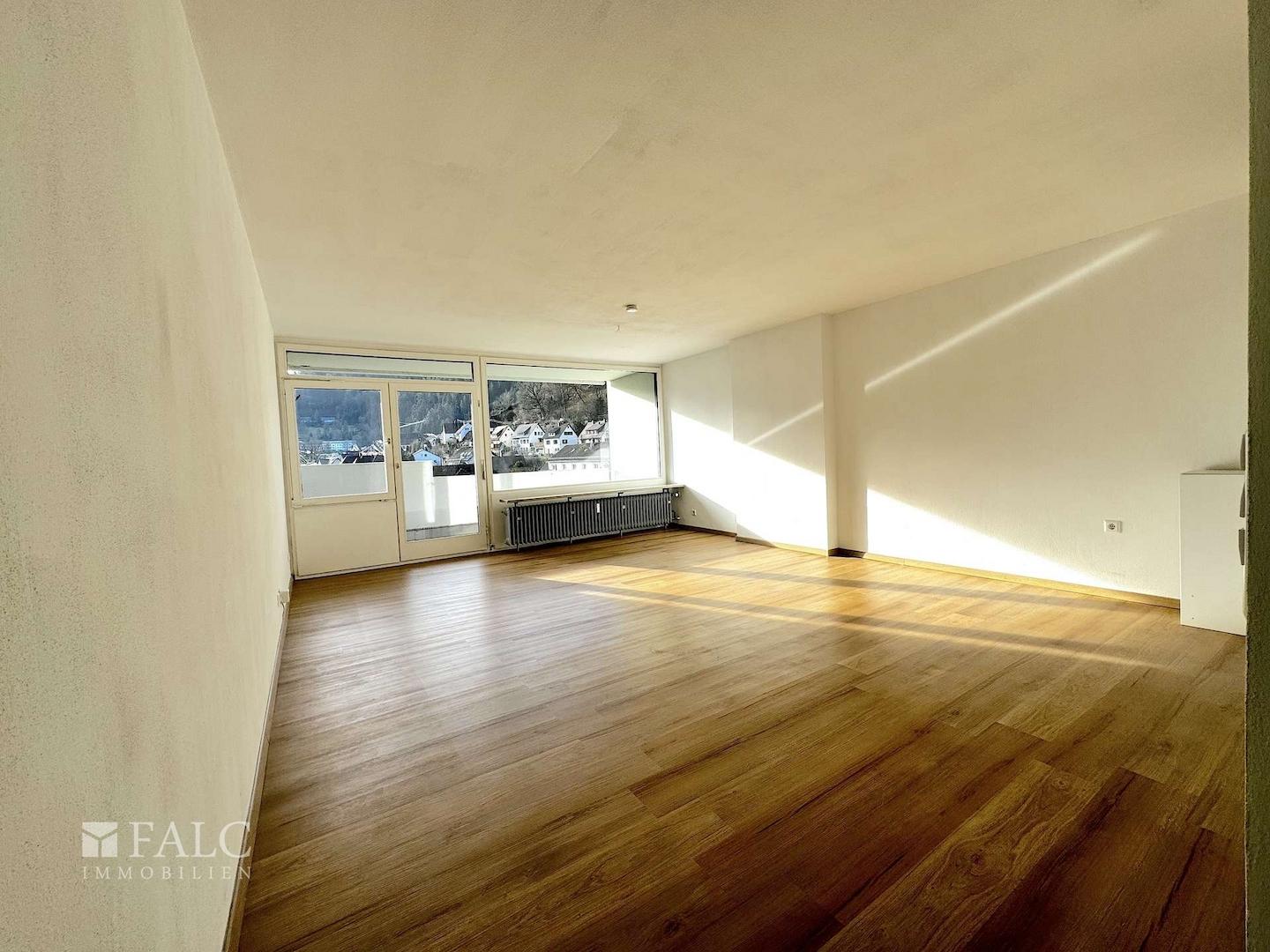 Wohnschlafzimmer mit Blick nach draussen