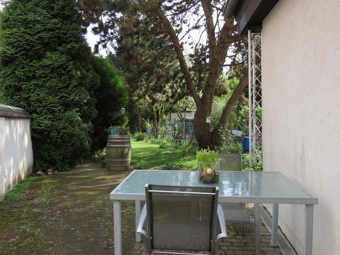 Hof Richtung Garten