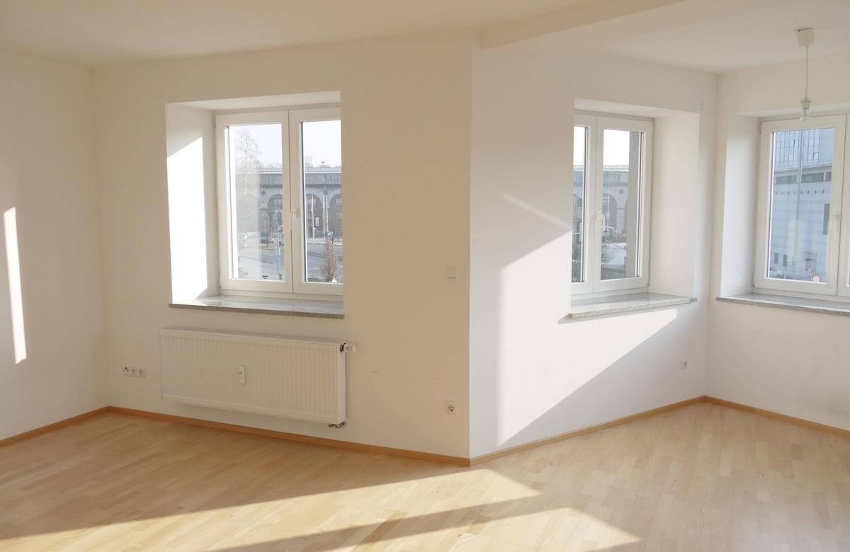 Wohn- und Schlafzimmer