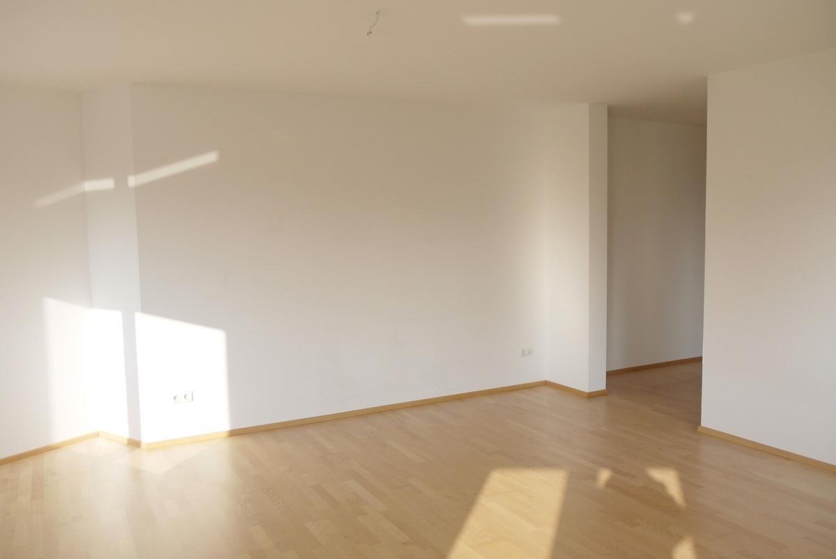 Wohn- und Schlafzimmer