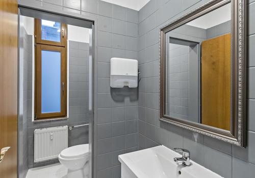 WC 1
