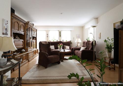 Wohnbereich im EG rechts mit Gartenzugang