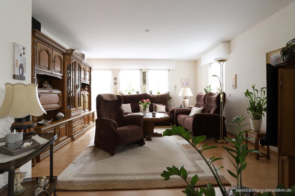 Wohnbereich im EG rechts mit Gartenzugang