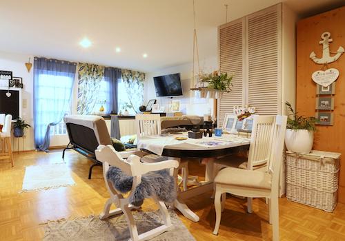 Wohn- und Essbereich Wohng. 1.OG links