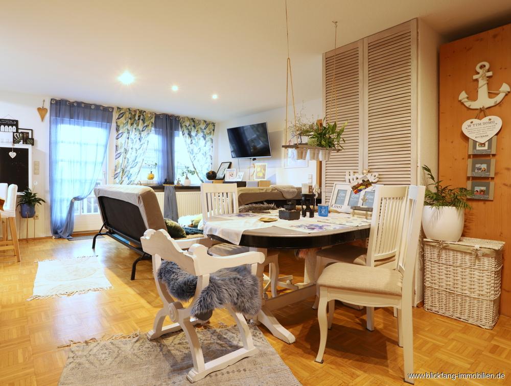 Wohn- und Essbereich Wohng. 1.OG links