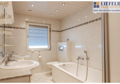 OG Dusch- u. Wannenbad