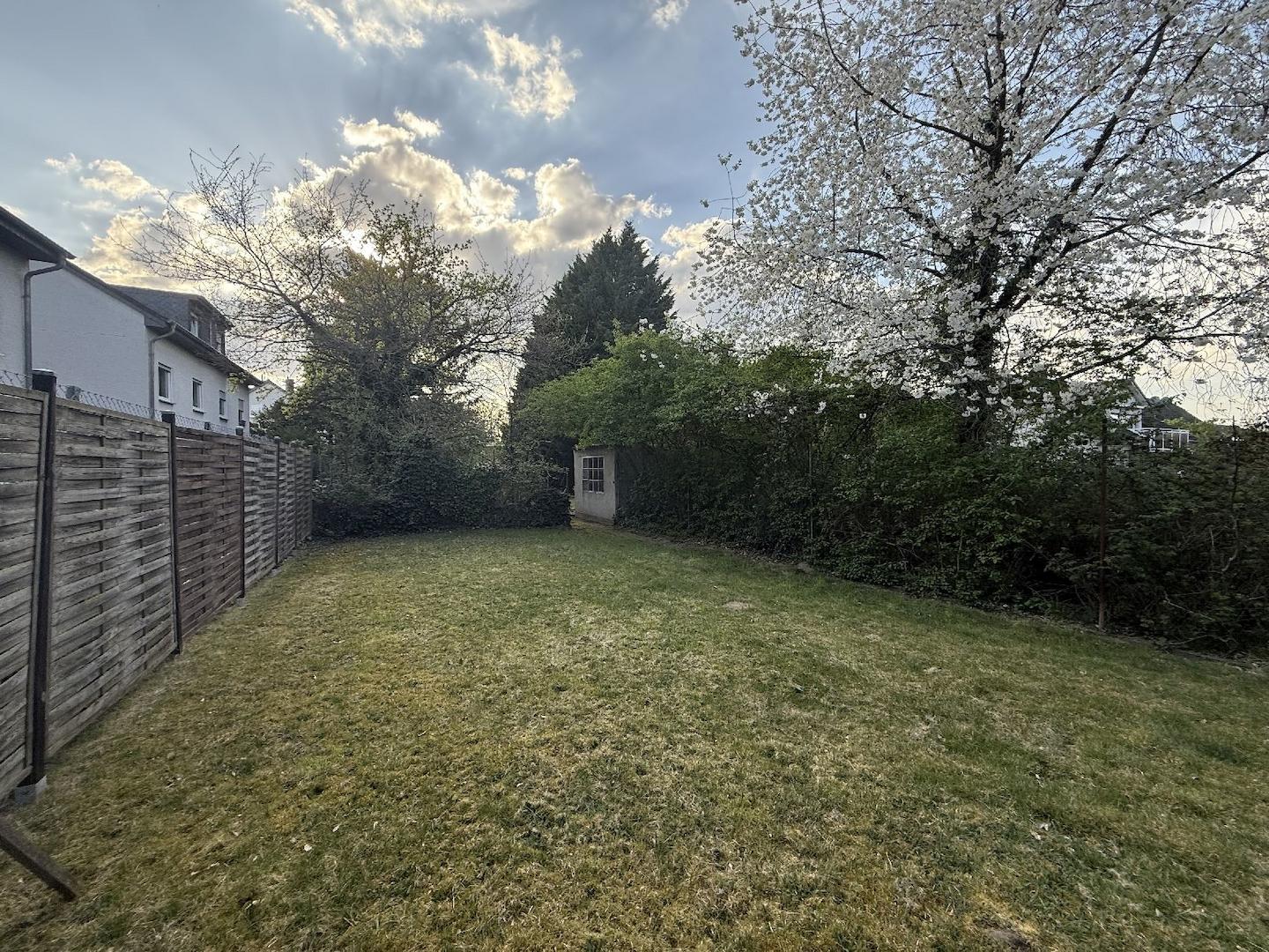 Garten-Grundstück