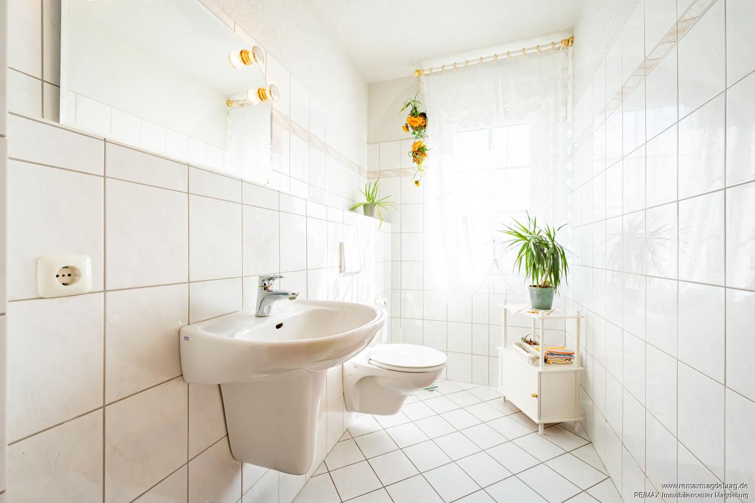 Gäste-WC EG