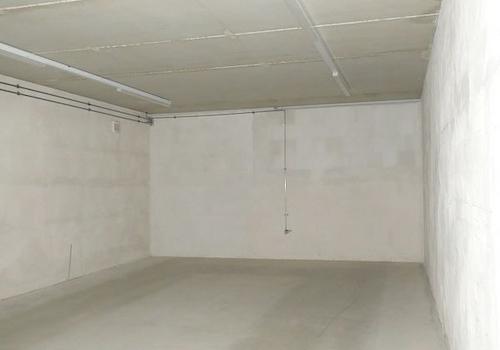 Halle 2 Lager Bild 2