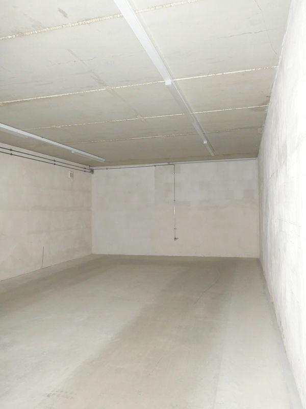 Halle 2 Lager Bild 2