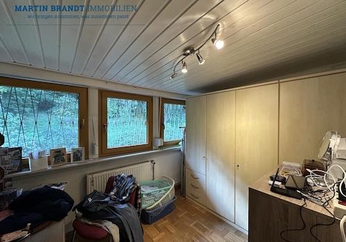 Büro- o. Kinderzimmer DG