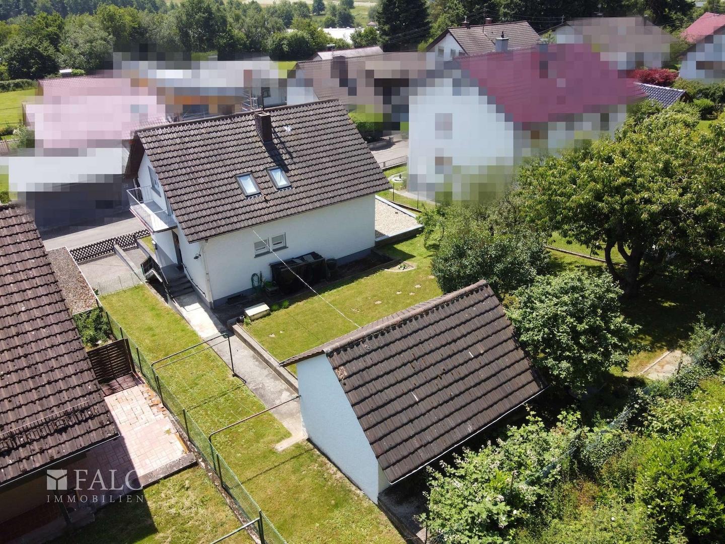 Garten und Nebengebäude