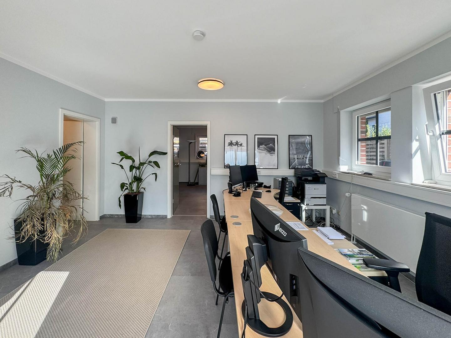 Büro/Besprechung