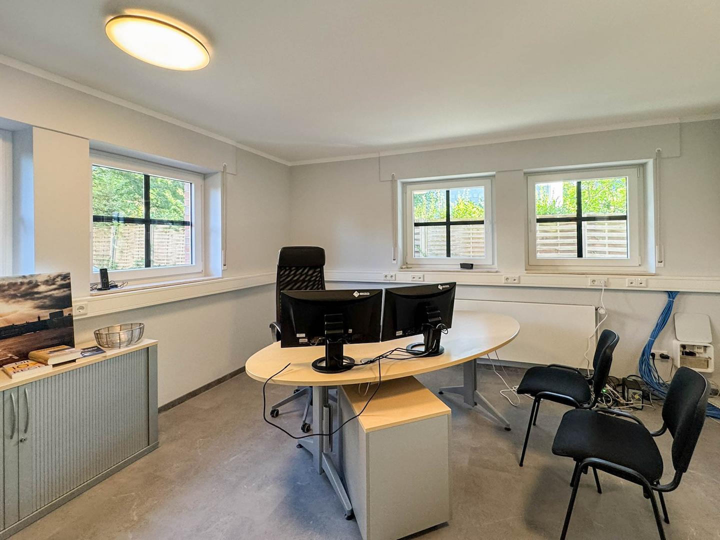 Büro/Besprechung