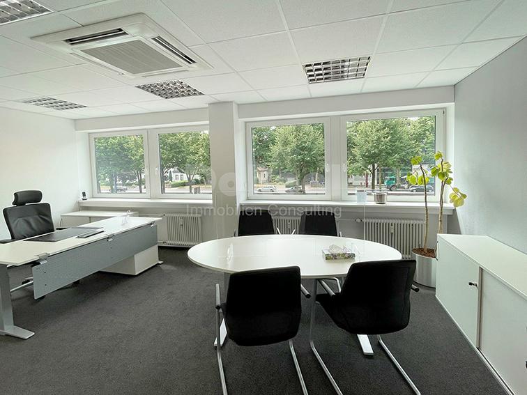 Büro