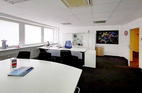 Büro 4 Fensterachsen