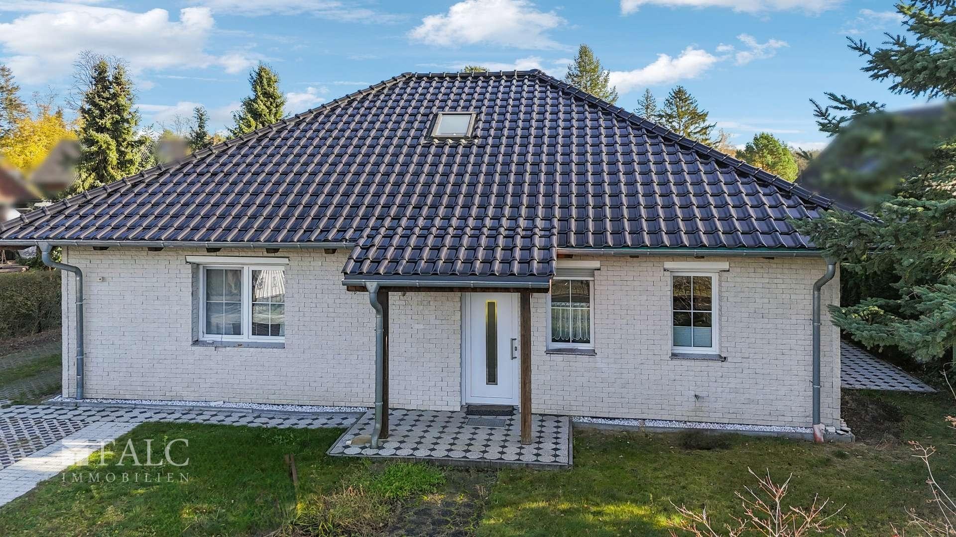 Hausansicht vorne
