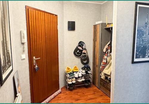 Eingangsdiele mit Garderobe