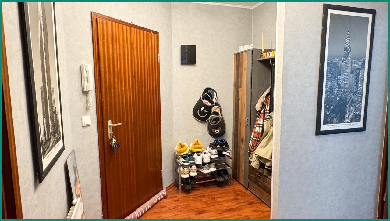 Eingangsdiele mit Garderobe