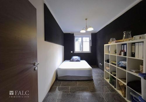 Schlafzimmer/ Büro EG