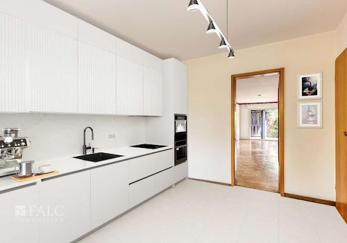 Küche virtuell gestaged