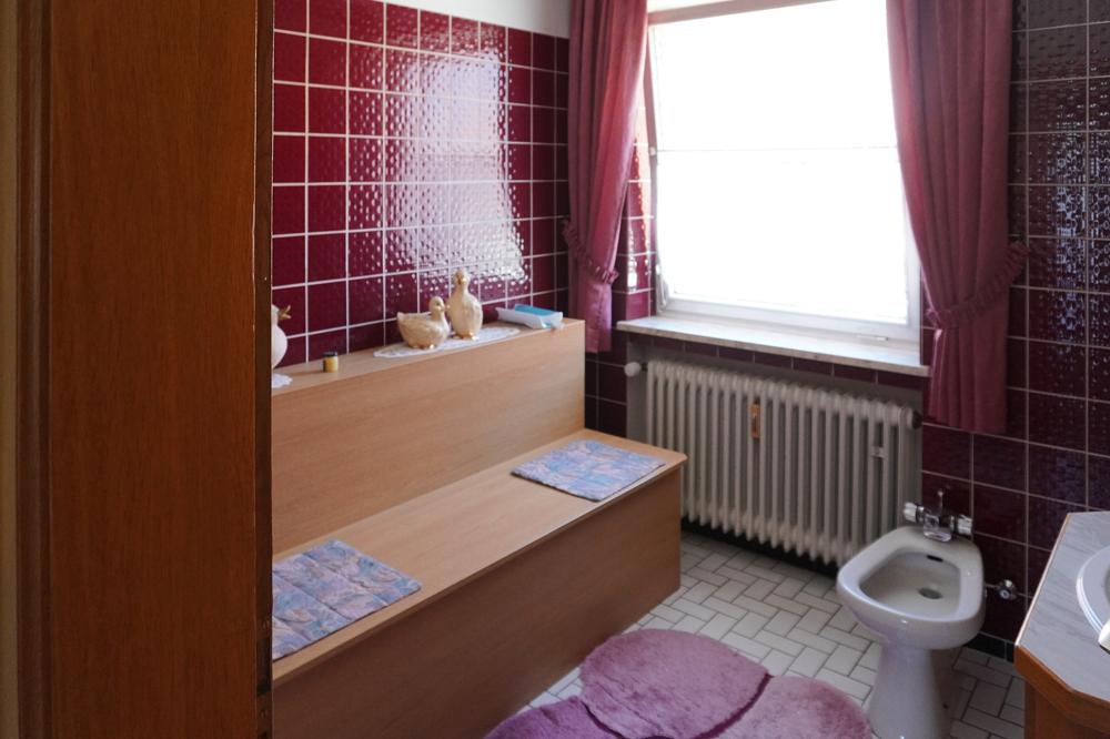 Badezimmer im OG
