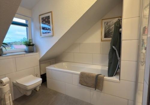 Tageslichtbad Badewanne