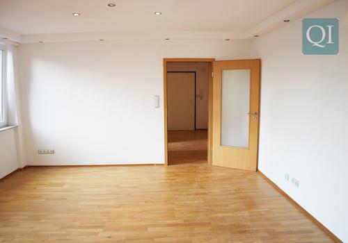 QI-6838 Wohnzimmer 1-2